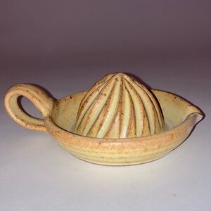 Handcrafted Ceramic Citrus Juicer - Tan
